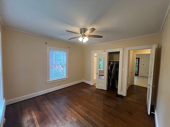 4th image of 1713 N Rock Springs Rd NE #A