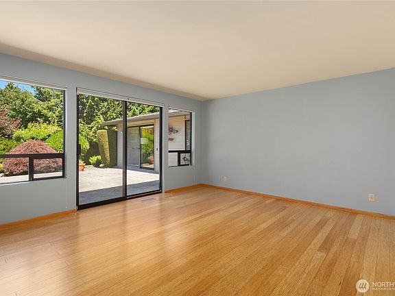 4th image of 9530 NE 30th Street