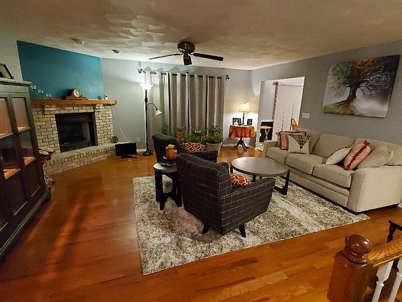 4th image of 1025 Appaloosa Dr