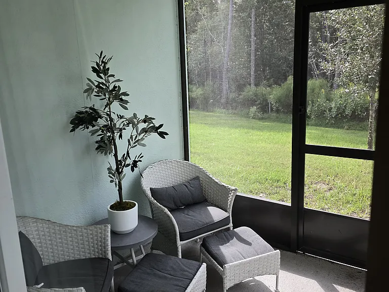240 Pasadena Dr — Photo 49