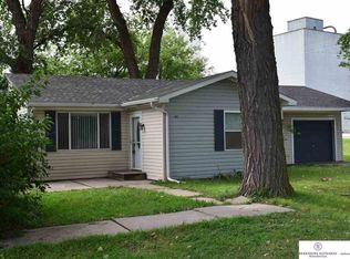 415 8th Ave, Fairmont, NE 68354