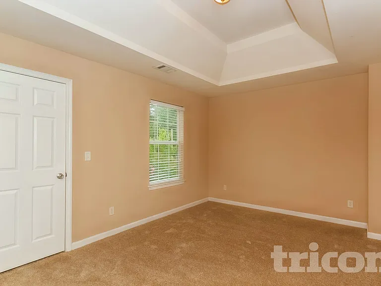 6193 Hemperly Rd — Photo 7