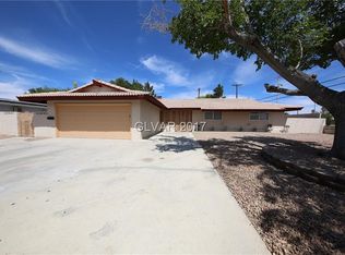 900 Niblick Dr, Las Vegas, NV 89108