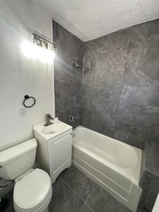 813 Marquette Ave NW, Albuquerque, NM, 87102