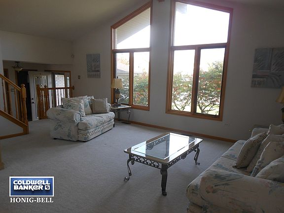 4th image of 7753 Brookside Glen Dr