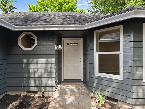 3rd image of 1182 Westview Ct