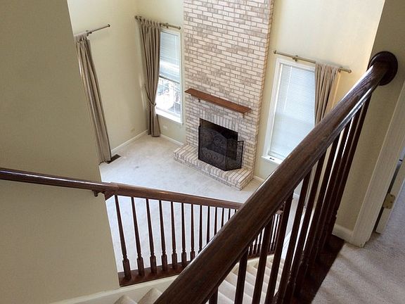 3rd image of 150 Allerton Dr #70D6