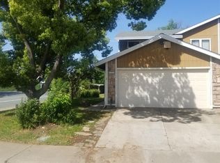 9304 Aizenberg Cir, Elk Grove, CA 95624