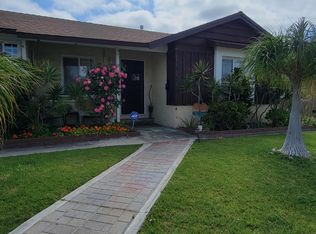 7512 Luxor St, Downey, CA 90241