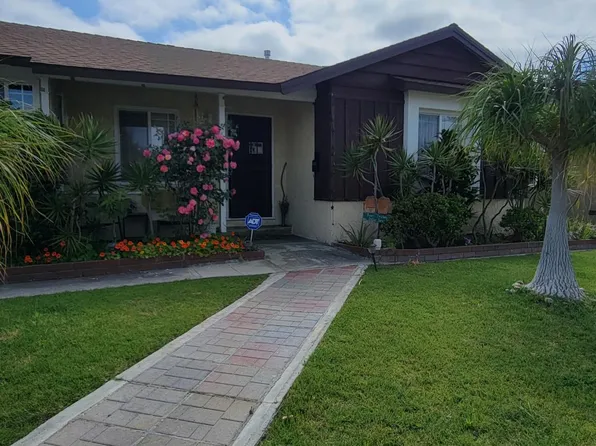 7512 Luxor St, Downey, CA 90241