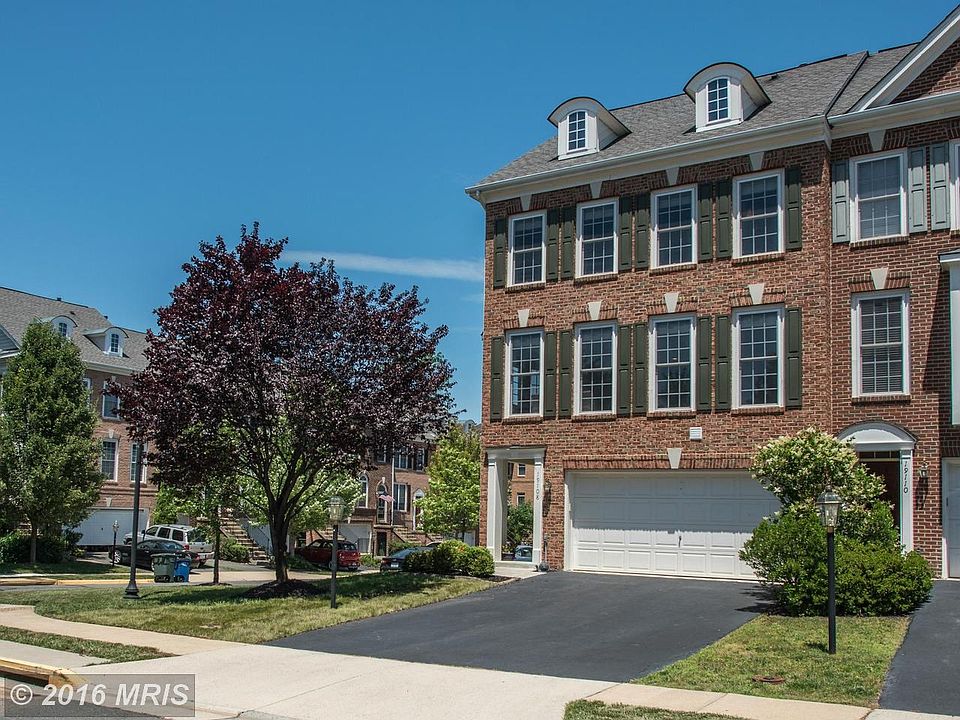 Regal Brick Front w/ Huge Driveway