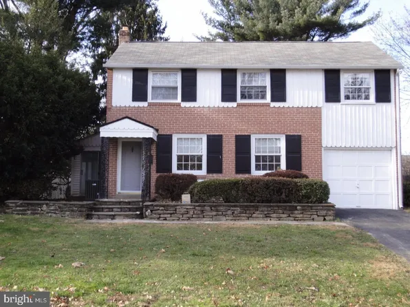 3005 Rebel Rd, Lafayette Hill, PA 19444