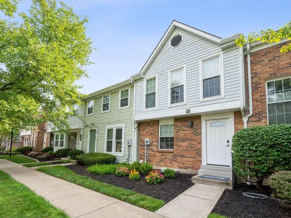 7397 Woodcroft Dr, Cincinnati, OH 45230