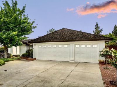8079 Caribbean Way, Sacramento, CA, 95826