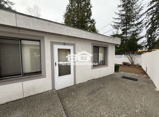 25426 97th Pl S APT 3, Kent, WA 98030