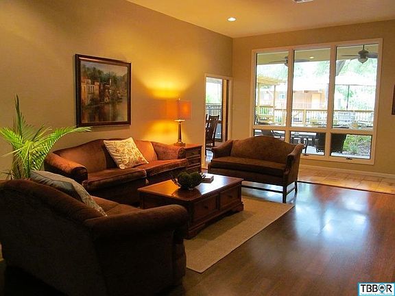 3rd image of 2622 Marlandwood Cir