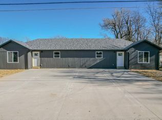 322 N Marshall St, Marshfield, MO 65706