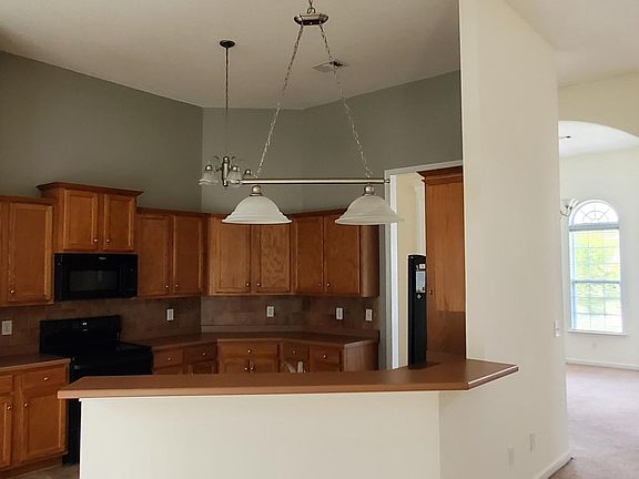 3rd image of 227 Loudon Hill Dr