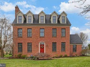 1211 White Birch Ln, Carlisle, PA 17013