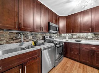 1567 Ridge Ave APT 308, Evanston, IL