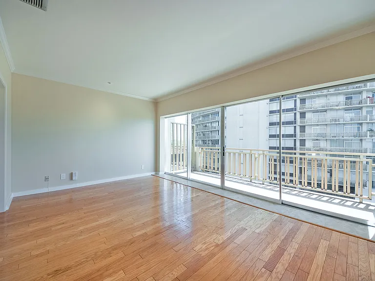 6211 W Northwest Hwy #G509 — Photo 14