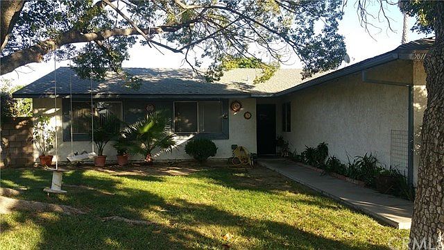 1st image of 9611 Sycamore Ave