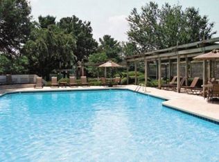 200 Stone Ridge Dr APT C1, Winston Salem, NC 27106