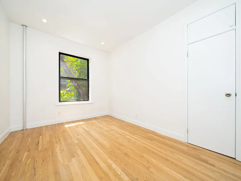 530 W 157th St #4E — Photo 7