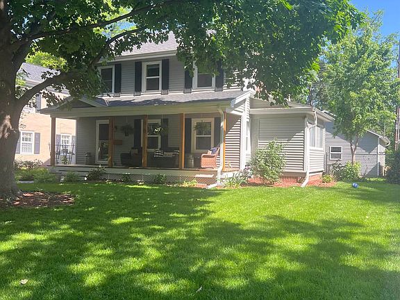 2nd image of 3810 Dudley St