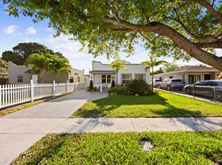 4324 Garden Avenue, West Palm Beach, FL 33405