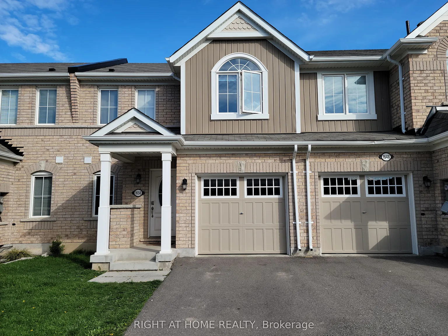 4 bed, $3,350 — Photo 1