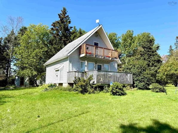 18 Brownell Ln, Cumberland, NS B0L 1E0