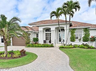 271 Bayview Ave, Naples, FL 34108