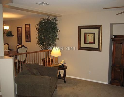 5th image of 10693 Medicine Bow St