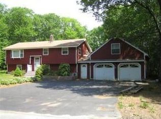 23 Lane Rd, Pelham, NH 03076