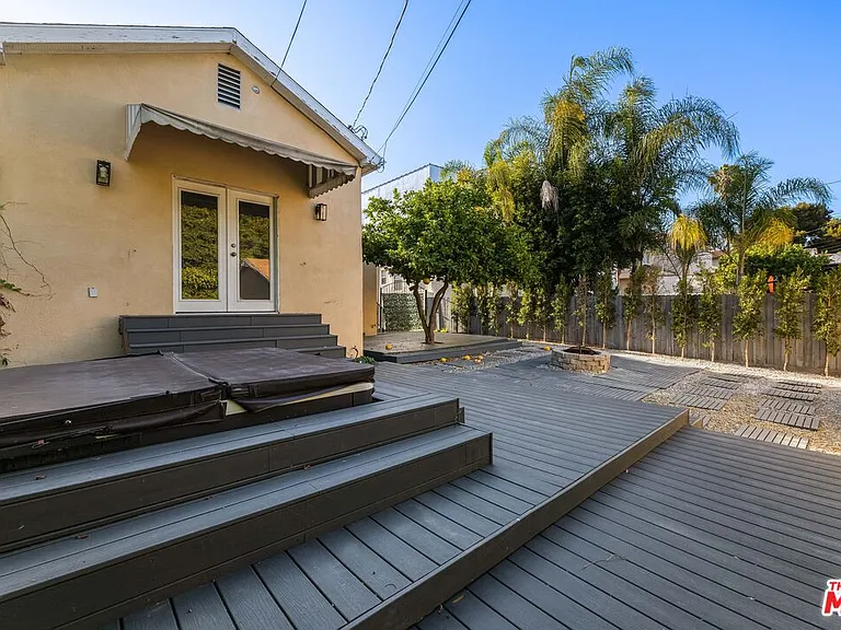 1112 S Highland Ave — Photo 54