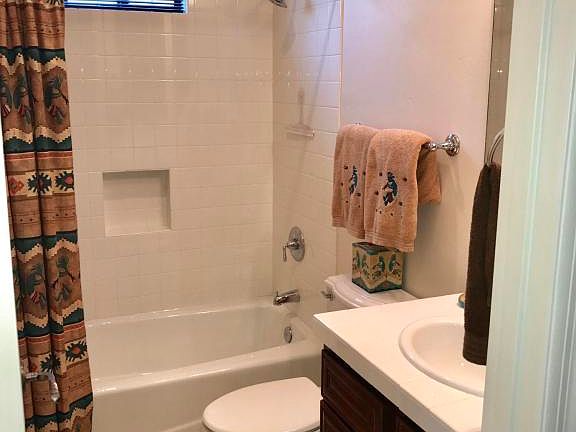 5th image of 9917 E Edgestone Dr