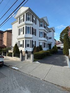 452 Osborn St, Fall River, MA, 02724