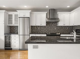 6004 Bixby Village Dr APT 21, Long Beach, CA 90803