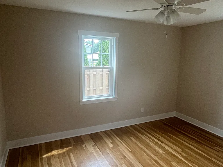 210 Berkshire Rd — Photo 20