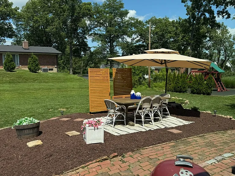 1715 Pine Hill Dr — Photo 16