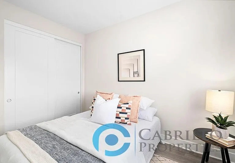 1662 Neptune Ave — Photo 19