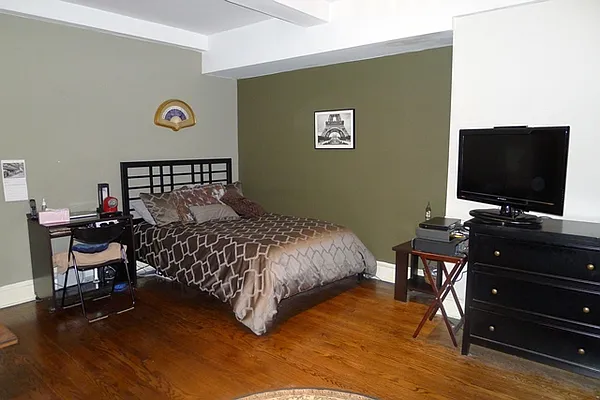 Rented by Town Residential | media 63