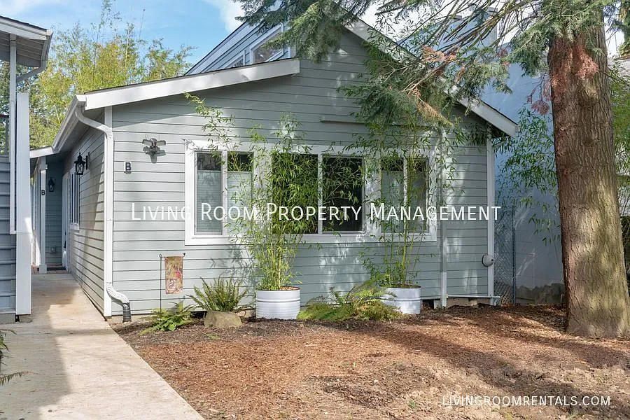 Modern Urban Cottage w/ Bonus Room — Photo 1