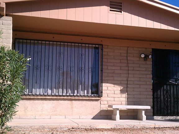 2nd image of 2261 S Placita Perlozzo
