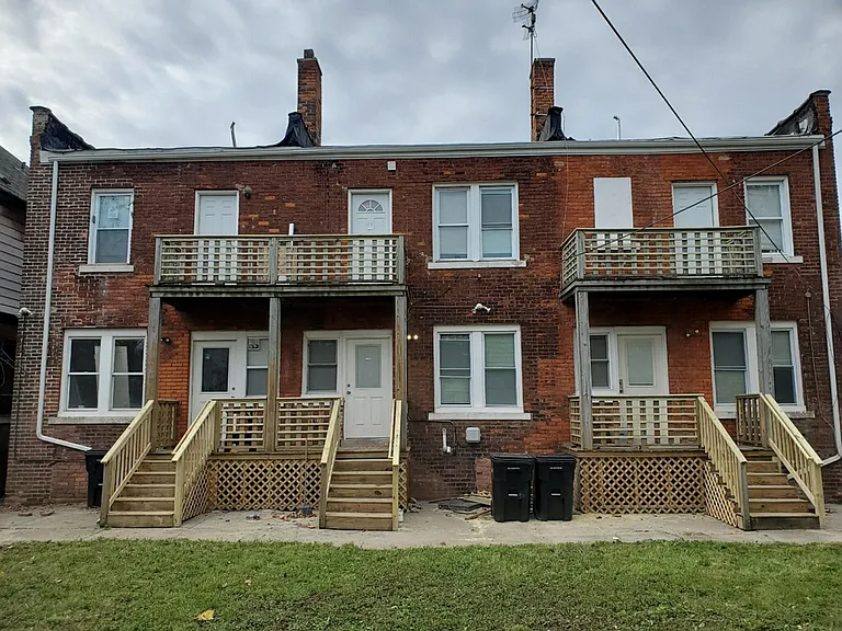 6204 Rosa Parks Blvd — Photo 9