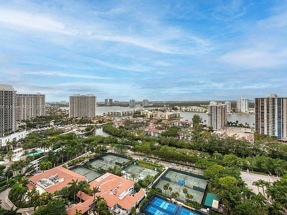 3rd image of 7000 Island Blvd APT 2502