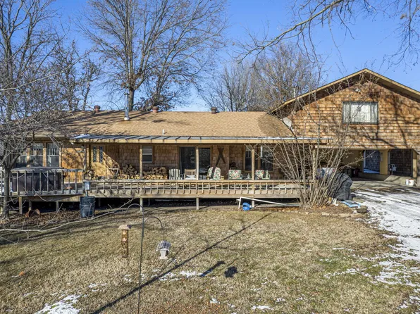 417 D St SW, Miami, OK 74354