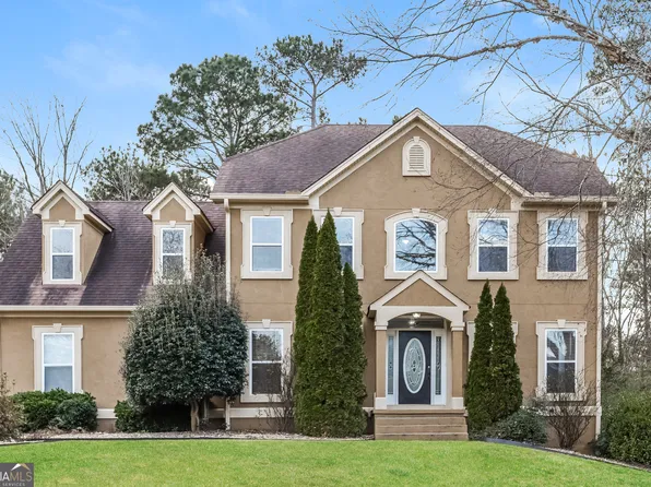 1515 Royce Dr, Locust Grove, GA 30248