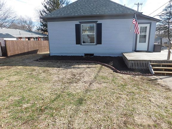 2nd image of 221 South St